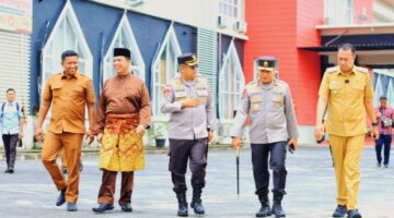 Peran Polri Kapolda Riau Hadir: Bantu Nelayan Meranti dengan 20 Mesin Ketinting Dorong Ekonomi Pesisir
